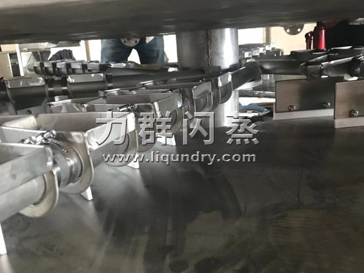 鈦材盤式幹燥（zào）機耙臂